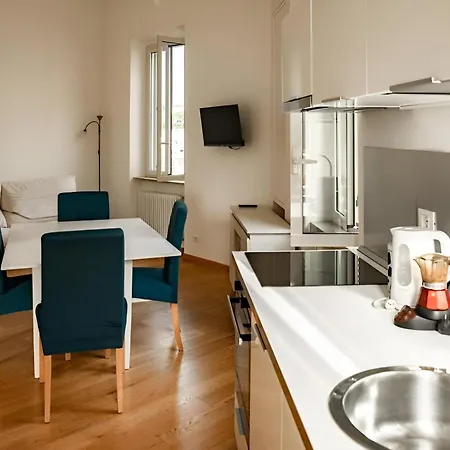 Clivo's 2 Buddyrent Rome